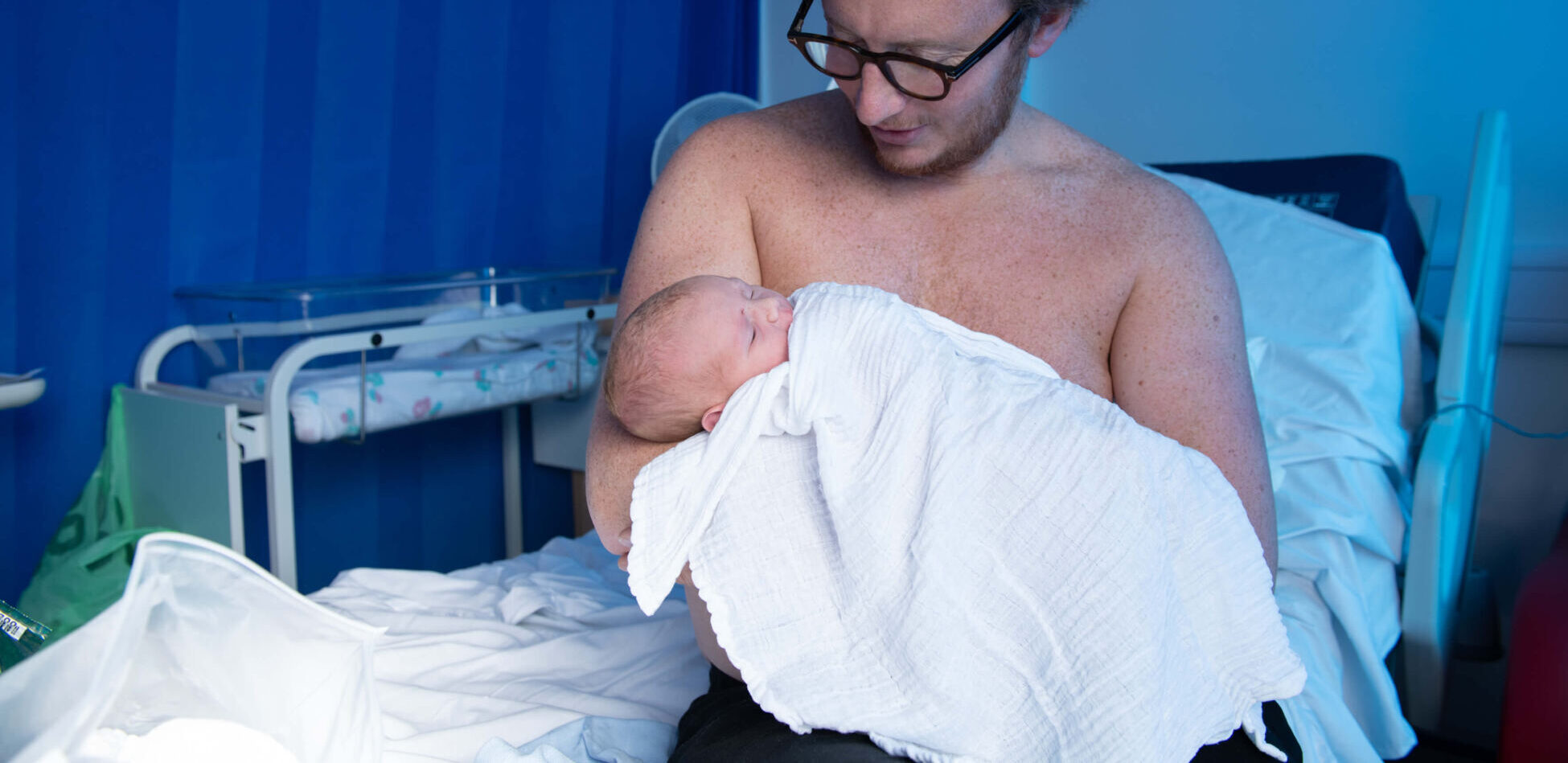 How to Maximize Skin to Skin Contact with Baby (Kangaroo Care)