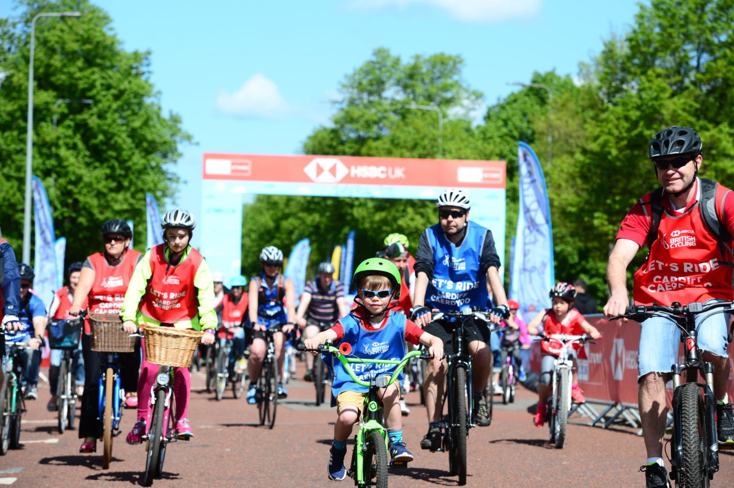 hsbc-uk-let-s-ride-cardiff-child-friendly-cities-commuities